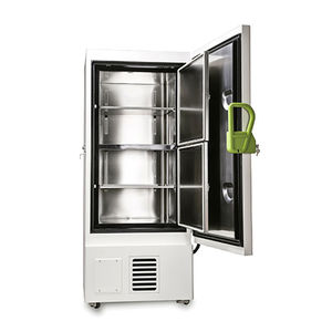 CD Touch Screen Ultra Low Temperature Lab Freezer 838 litres YR05305 – 1