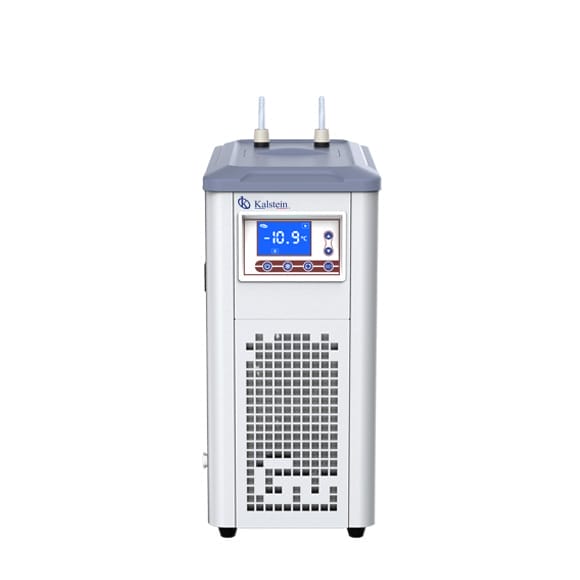 Comparaison technique: Refroidisseur à Recirculation YR02301 vs Julabo F250